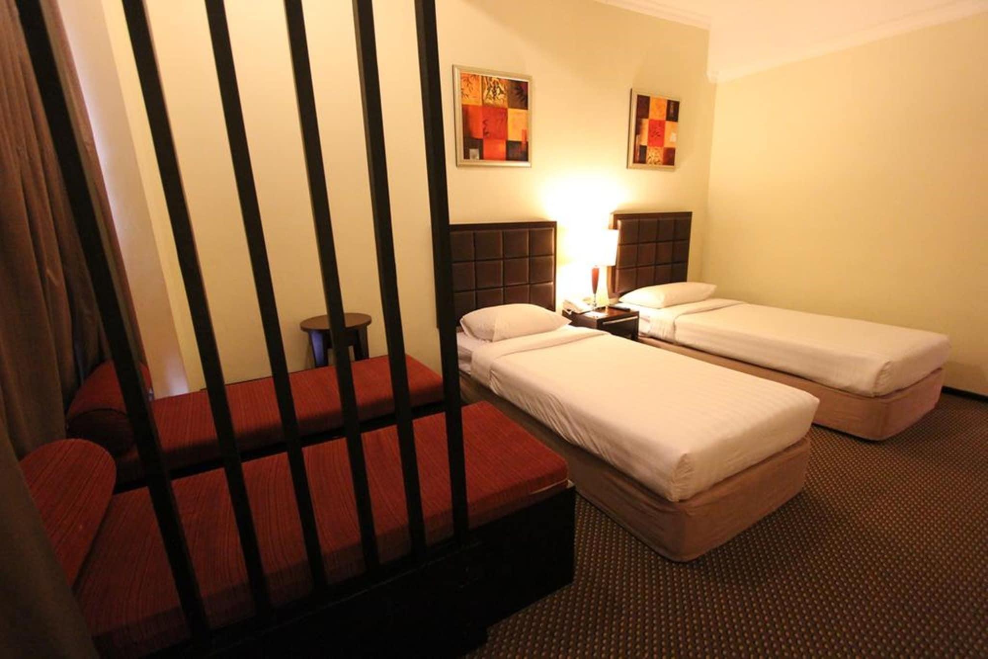 Harmoni One Convention Hotel And Service Apartments Batam Exterior foto
